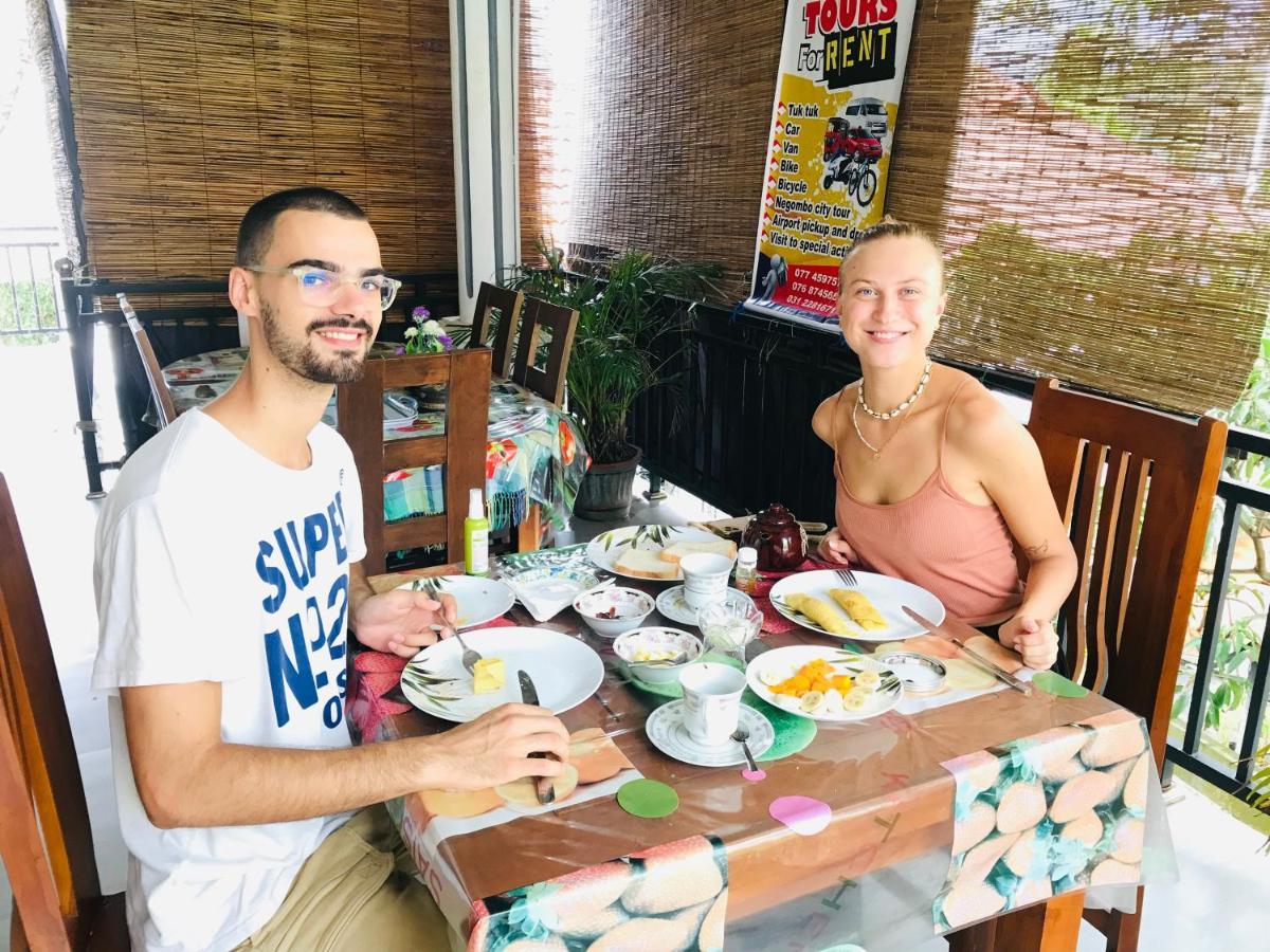 Rodrigo'S Villa & Restaurant Негомбо Екстериор снимка